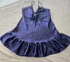 Vintage Feather Bed Intimates Blue Satin Finish Lace Chemise Nightgown M