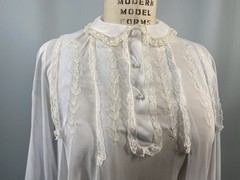 Vintage Robe Nightgown SIZE SMALL blue long ruffle lace CHARACTER 60s 70s