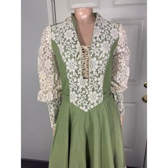 Vintage 70s Prairie Renaissance Women’s Maxi Dress Cotton Lace Floral Hippy B3-3