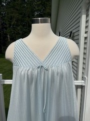 Val Mode Vintage Peignoir Set Nightgown Robe Blue Tea Length USA – Large