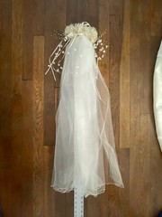 Vtg ALFRED ANGELO Wedding Dress-Lace Puff Sleeves-Satin-Long Train & Vail-Petite
