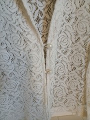 VINTAGE WOMENS WHITE LACE JACKET SIZE L