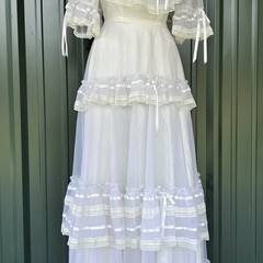 Vintage 70s Dance Allure Alfred Angelo Boho Prairie Lace Ruffle Wedding Gown XXS
