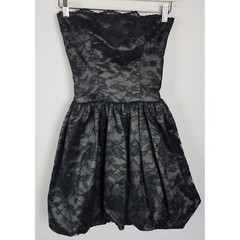Vtg. House Of Bianchi Women’s Sz. XS Black Lace Strapless Bubble Hem Dress