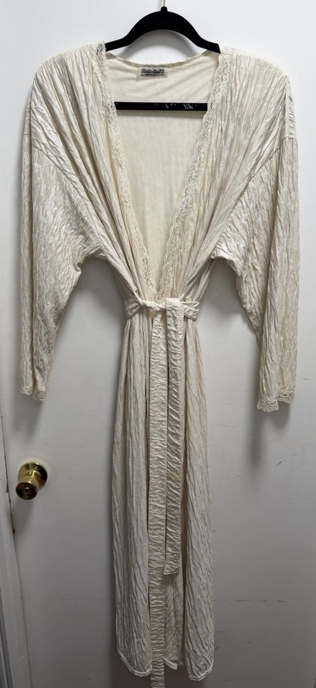 Vtg Lucie Ann II Robe Shimmer Ivory Peignoir Gown & Robe Lace 1990’s See Pics Sz