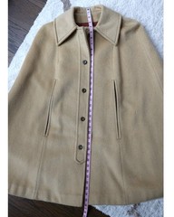 Vintage Pendleton Ladies Cape Coat Virgin Wool Tan – 1960s – Size 12 – Large