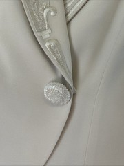 Daymor Couture Vtg Cream Skirt Suit Beaded Padded Shoulders MOB Size 6