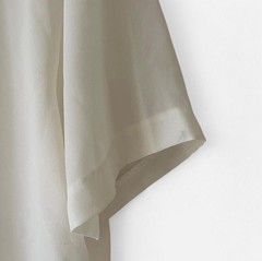 Cream vintage shimmer blouse with lace trim and pearl buttons glam L