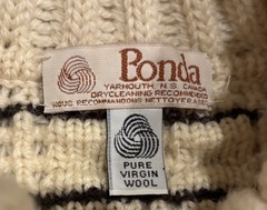 VTG Bonda Soft Virgin Wool Turtle Neck Sweater Women’s Arrow Knit Chunky Canada