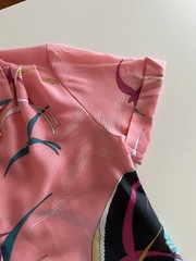 1980s California Connection Tropical Rayon Blouse Pink Bird Print Made USA VTG