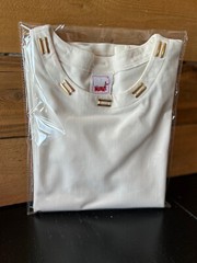 Vintage MONDI Designer 1980’s Cream Form-Fitting Stretchy Tee with Gold Bars