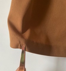 Sweet little VTG handmade SS women’s tee. No tags 1960s-70s (?) zips at neck.