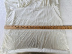 VTG OFF WHITE GLAMOROUS BOMBSHELL ANTRON NYLON FULL SLIP*LADIES PLUS SIZE 20W