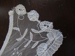 Vtg Lady’s Dress Collar Brussels Princess Lace Ivory