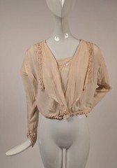 EDWARDIAN CREME SILK CREPE BLOUSE W LACE TRIMS