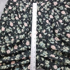 NEW Vintage Maggie Lawrence Pants Womens 26/28 Black Floral Pleated Tapered Leg