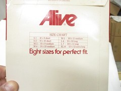 1PR VINTAGE HANES ALIVE RHT SUPPORT SHEER NYLON STOCKINGS SZ 11 1/2-12 XLONG BAR