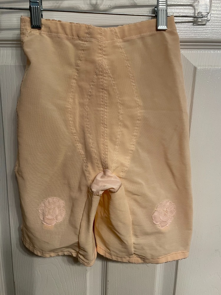 Vintage Vanity Fair Shapewear Girdle Small Beige Long Leg Pinup 41-42 USA Nylon