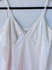 VTG OFF WHITE GLAMOROUS BOMBSHELL ANTRON NYLON FULL SLIP*LADIES PLUS SIZE 20W