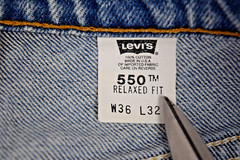 VTG Levis 550 Jeans 34 x 30 90s Relaxed Joker Fade Straight Leg Made USA c.1997