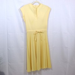 Strait Lane Pleated Midi Dress 8 Yellow Womens Vintage Silk Blend Mod