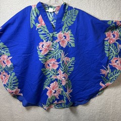 Vintage Hawaiian Floral Caftan Poncho Top Heiana Hawaii OSFA Tropical Tunic