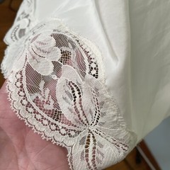 Vtg Lorraine Half Slip Poly Ivory Lace 25 Inch long Medium No Slit Sissy