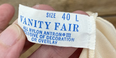 VTG 70s/80s Vanity Fair Full Slip Cream Nylon Antron III w/Lace Made USA-SZ 40L