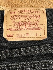 Vintage USA Levi’s 551 Relaxed Fit Tapered Leg Black Jeans Sz. 18 L (?)