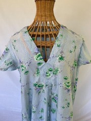 Lovely flowing vintage 70s floral maxi tea dress