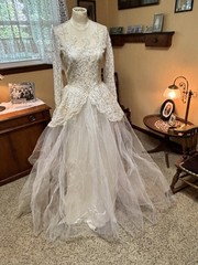 Antique VTG 40s Wedding Dress Gown XXS Satin Tulle Lace Peplum Candlelight Flaws
