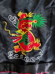 Oriental Black and Red Satin Reversible Dragon Embroidery Kimono Robe Siz XL