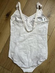 Vintage Vanity Fair Woman 40C Bodysuit Shape-wear Lingerie White #9504