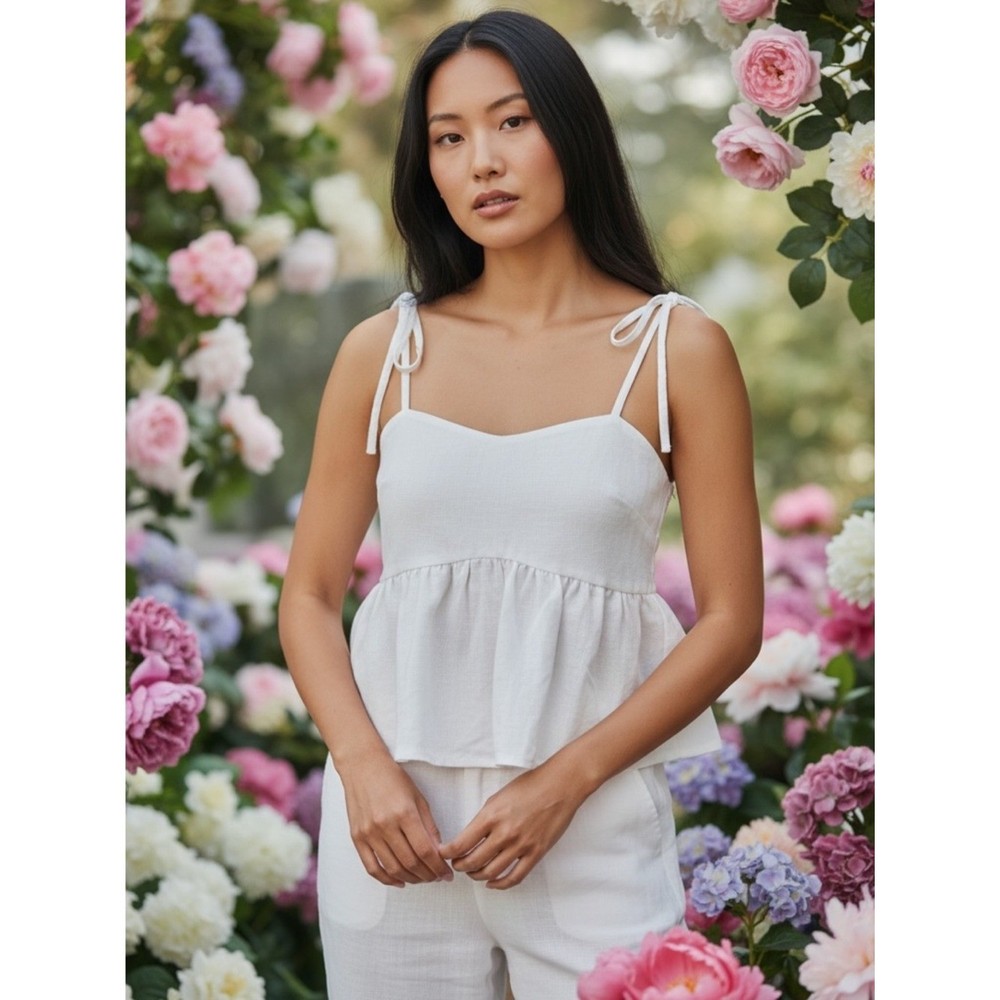 Kirious Los Angeles White Peplum Cami Top Feminine Coquette Summer Versatile Med