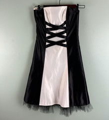 VTG Jessica McClintock Gunne Sax Strapless Mini Dress Size 3/4 White Black Goth
