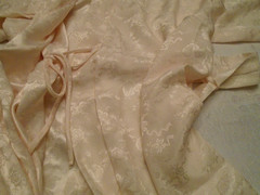 VINTAGE NWT Barbizon Ellie Set Ivory Med Nightie & Robe w/ Belt Polyester Lovely