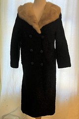 Vintage Persian Curly Lambs Wool Women’s Coat Mink Collar 3/4 Sleeve 44 Inches