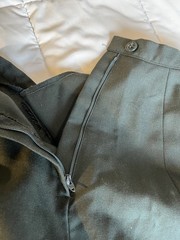 Vintage Dark Green Military Skirt Poly/Wool Size 10R Waist 24” Length 19.5”