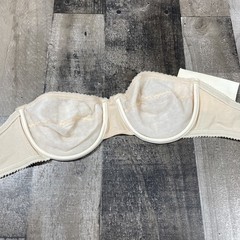 Vintage NWT deadstock Lovable Strapless Bra 36B Style 882 stay put seam free