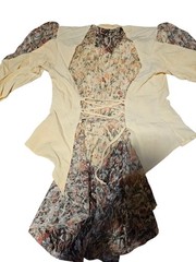 Blondie and Me Ivory/cream 2pc Skirt Suit Size 00 (24 Inch Waist)