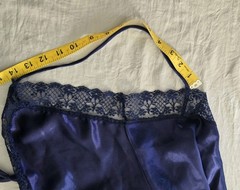 Vintage Feather Bed Intimates Blue Satin Finish Lace Chemise Nightgown M