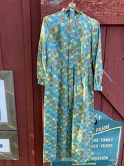 Lot of 21 Vintage Dresses, Good Condition, mid-size, clean 60’s-70s-80s