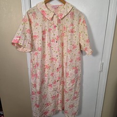 Vintage 70s Gilead Rose Pink Floral House Coat Dress Sz XL Snap Front Granny USA