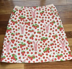 Vintage VESTED GENTRESS SKIRT With Strawberries And Moose Pockets Size 18