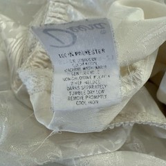 Vintage Deena Half Slip Leaf Pattern Lace Trim Ivory USA Made Size Small
