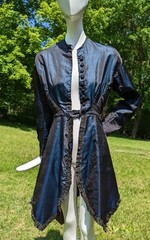 CIVIL WAR 1860’S PURPLE SILK TAFFETA JACKET W LACE TRIMMED POINTED TAIL DETAIL
