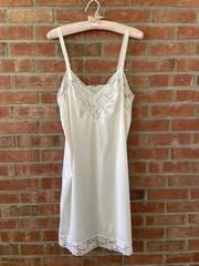 Vintage 60s Merville White Nylon Tricot Lace full Slip Dress Coquette Size 40