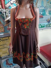 True VTG Mid-century Sleeveless Embroidered Folk Sun Dress Flower Power Mod MCM