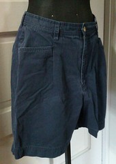 EDDIE BAUER Vintage 1 Pleat Navy Blue 90’s Mom Shorts 12 LAST TIME