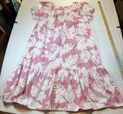 #2483 Vintage Creations Hawaii Muumuu Dress Large Pink White Tropical Cotton USA